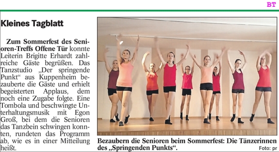 Sommerfest Seniorentreff Offene Tür, begeisterter Applaus für junge Tänzerinnen